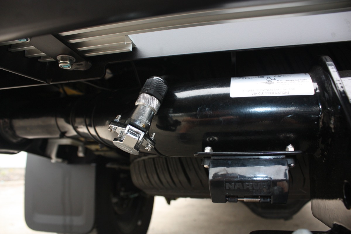 Colorado 2017 Narva 12 Pin Trailer Plug
