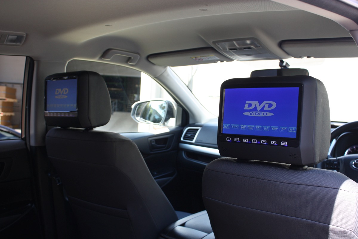 Kluger 2015 9" Headrest DVD Players Creative Installations