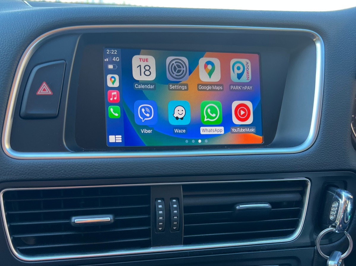 Q5 2012 Apple CarPlay Upgrade Creative Installations