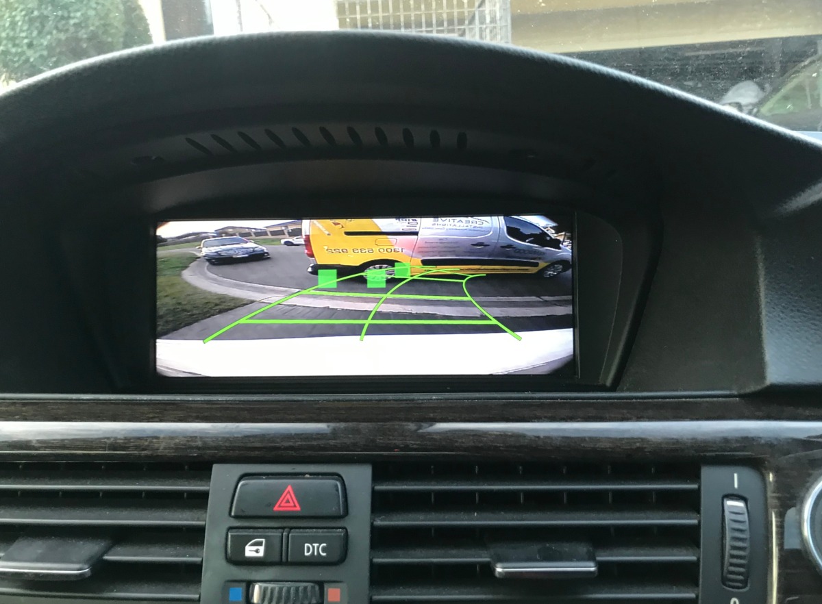 335i 2011 Integrated Reverse Camera Creative Installations