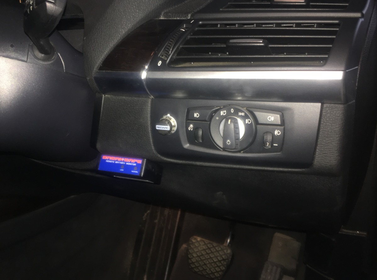X5 2009 REDARC Electric Brake Controller Creative Installations