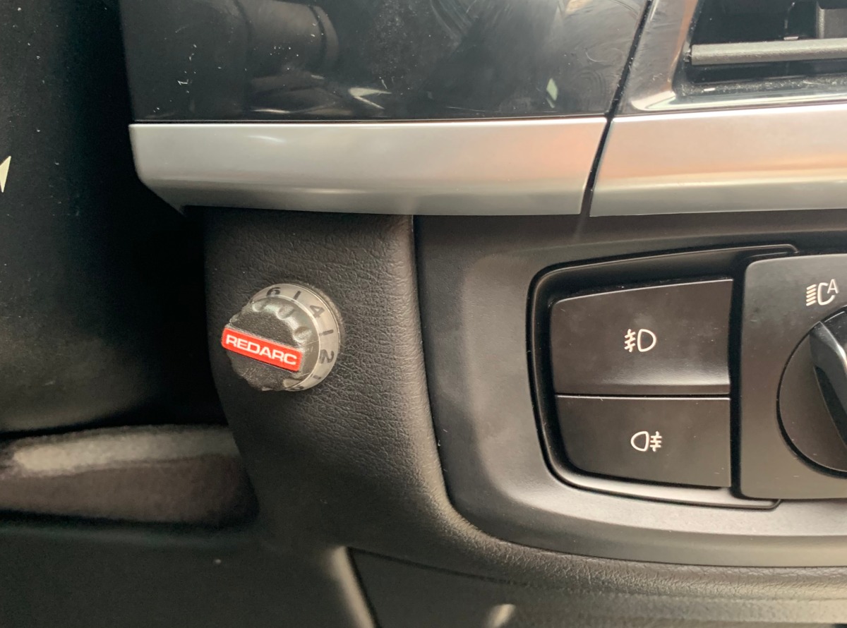 X5 2017 Redarc Electric Brake Controller Creative