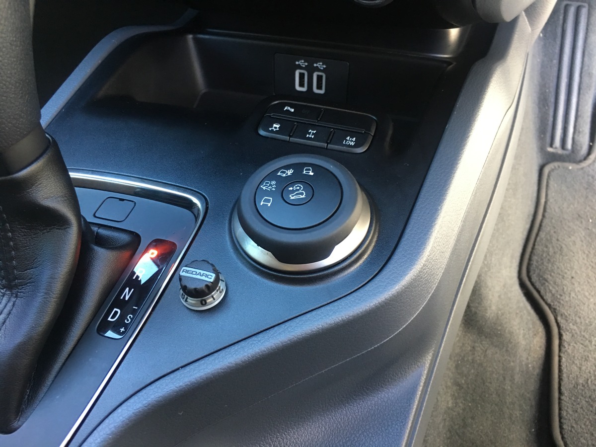 Everest 2017 REDARC Electric brake controller Creative Installations