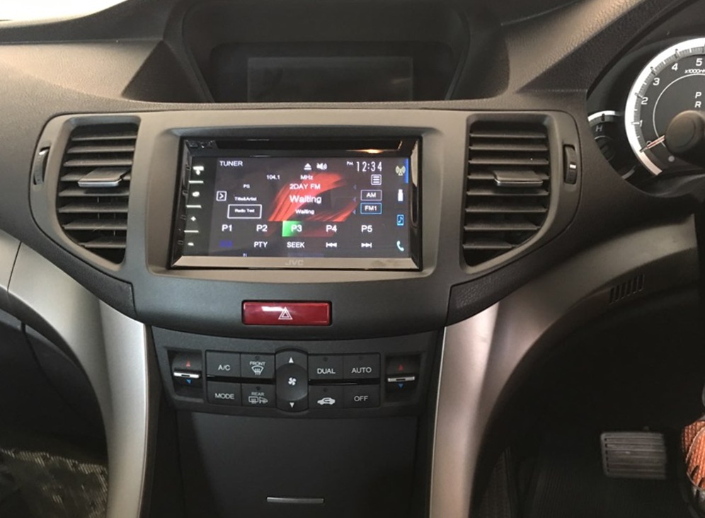 Accord Euro 2009 JVC KW-V340BT Head 