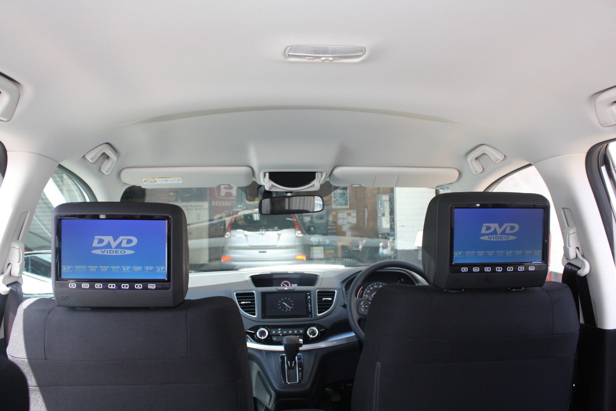 CRV 2015 9" Headrest DVD Players Creative Installations