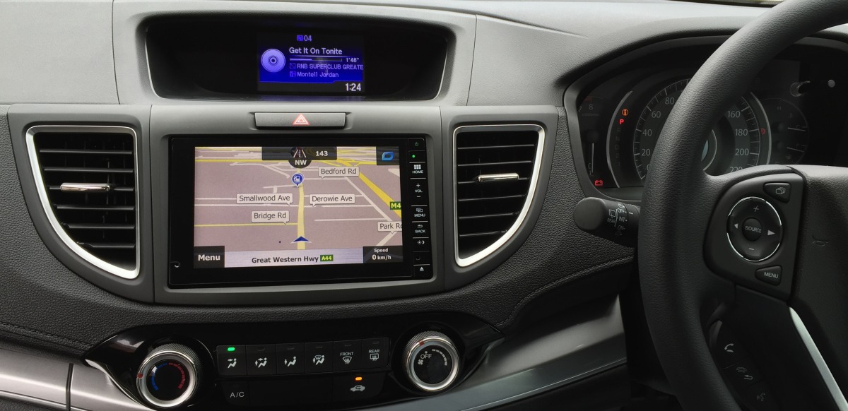 CRV 2015 Integrated GPS Navigation System Creative Installations