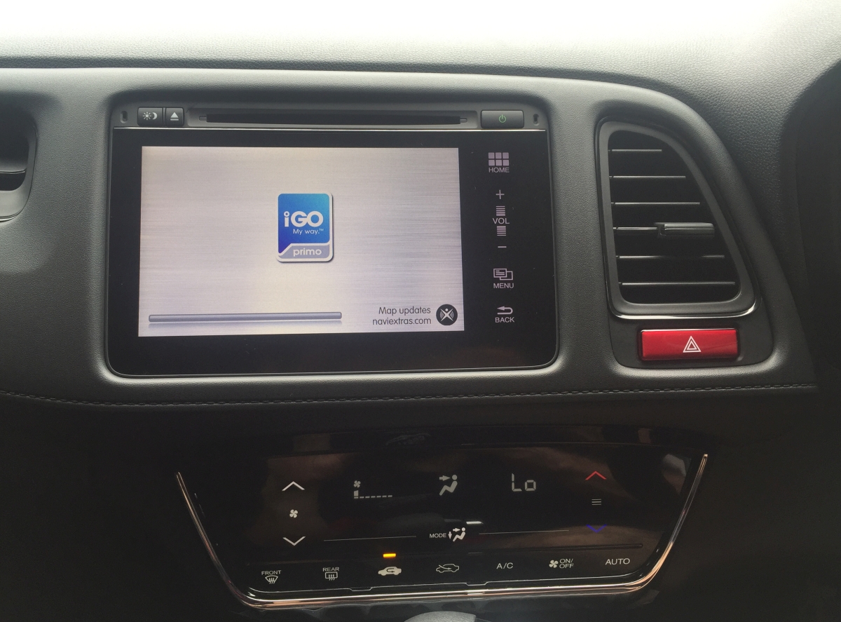 HRV 2016 Integrated GPS Navigation System Creative Installations