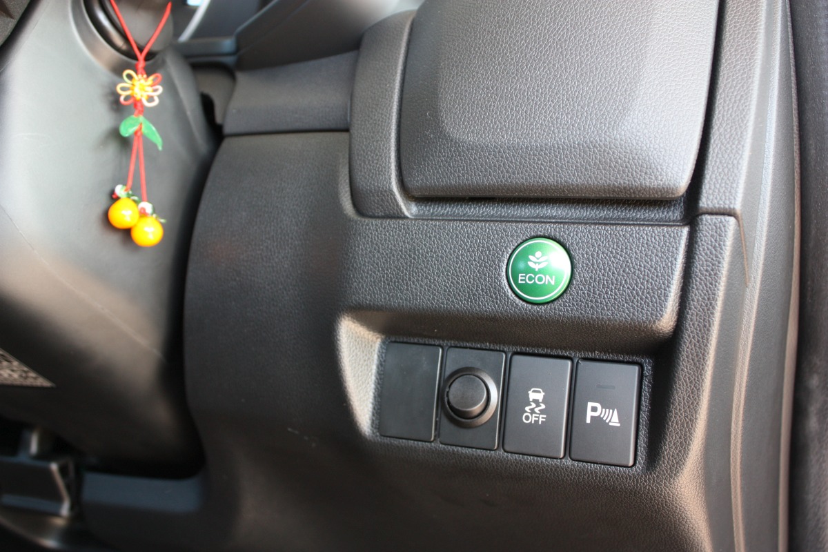 Jazz 2015 front parking sensors Creative Installations