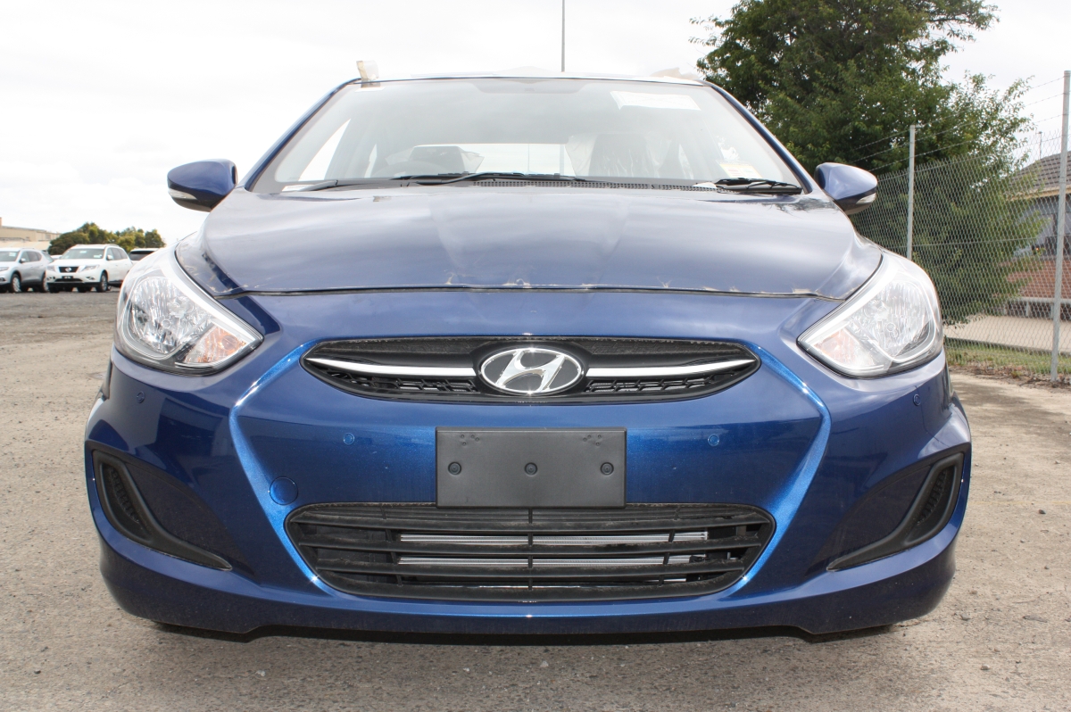 Accent 2016 Front Parking Sensors Creative Installations