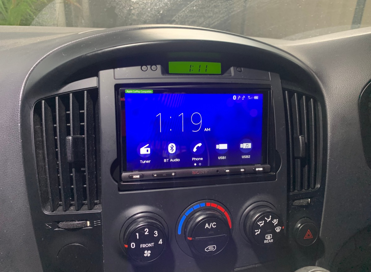 iLoad 2015 Sony XAVAX5000 Head Unit Creative Installations