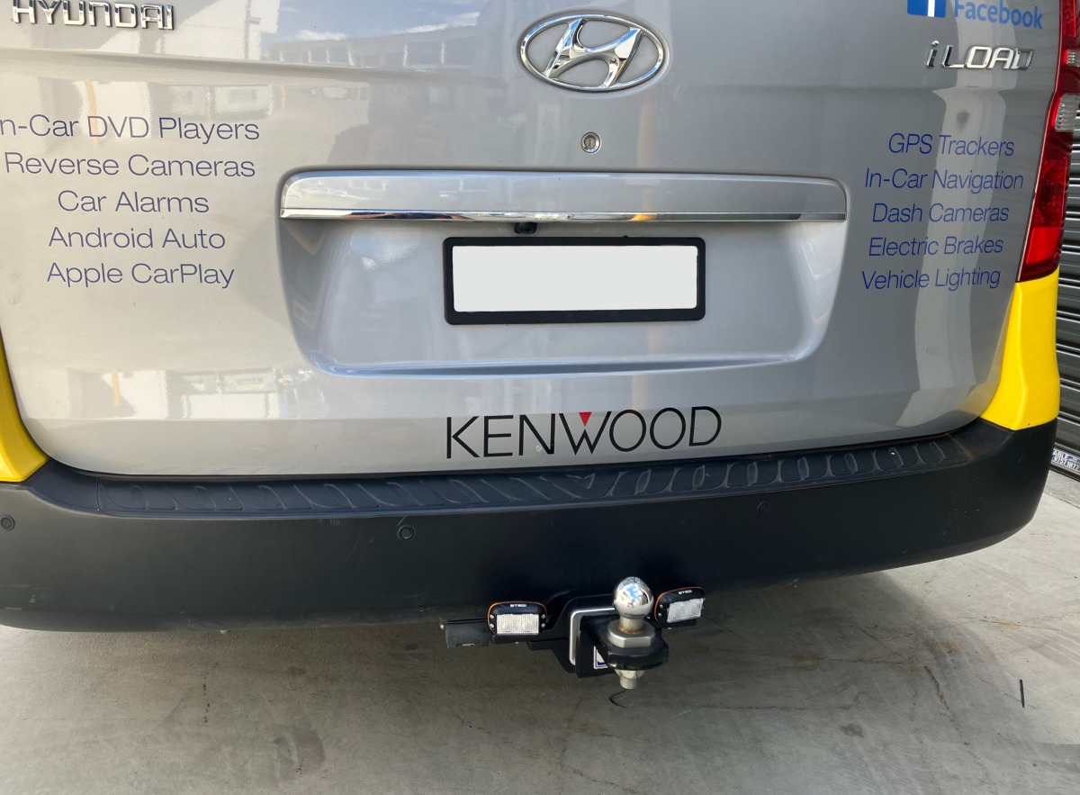 iLoad 2020 STEDI Mini V2 LED Towbar Reverse Lights Creative Installations