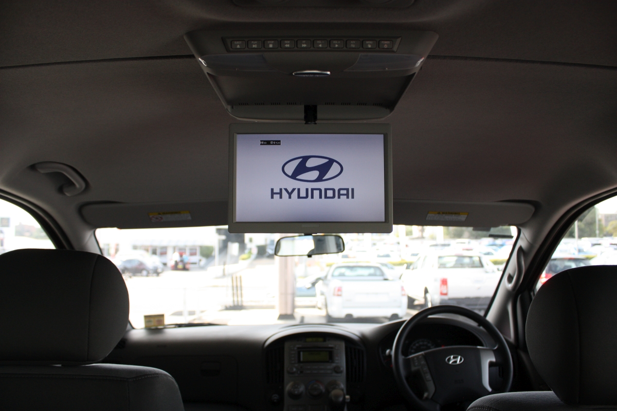 iMax 2016 10.2" Roof DVD Player Creative Installations