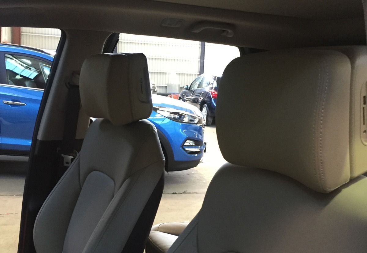 Santa Fe 2016 9" Headrest DVD Players Creative Installations