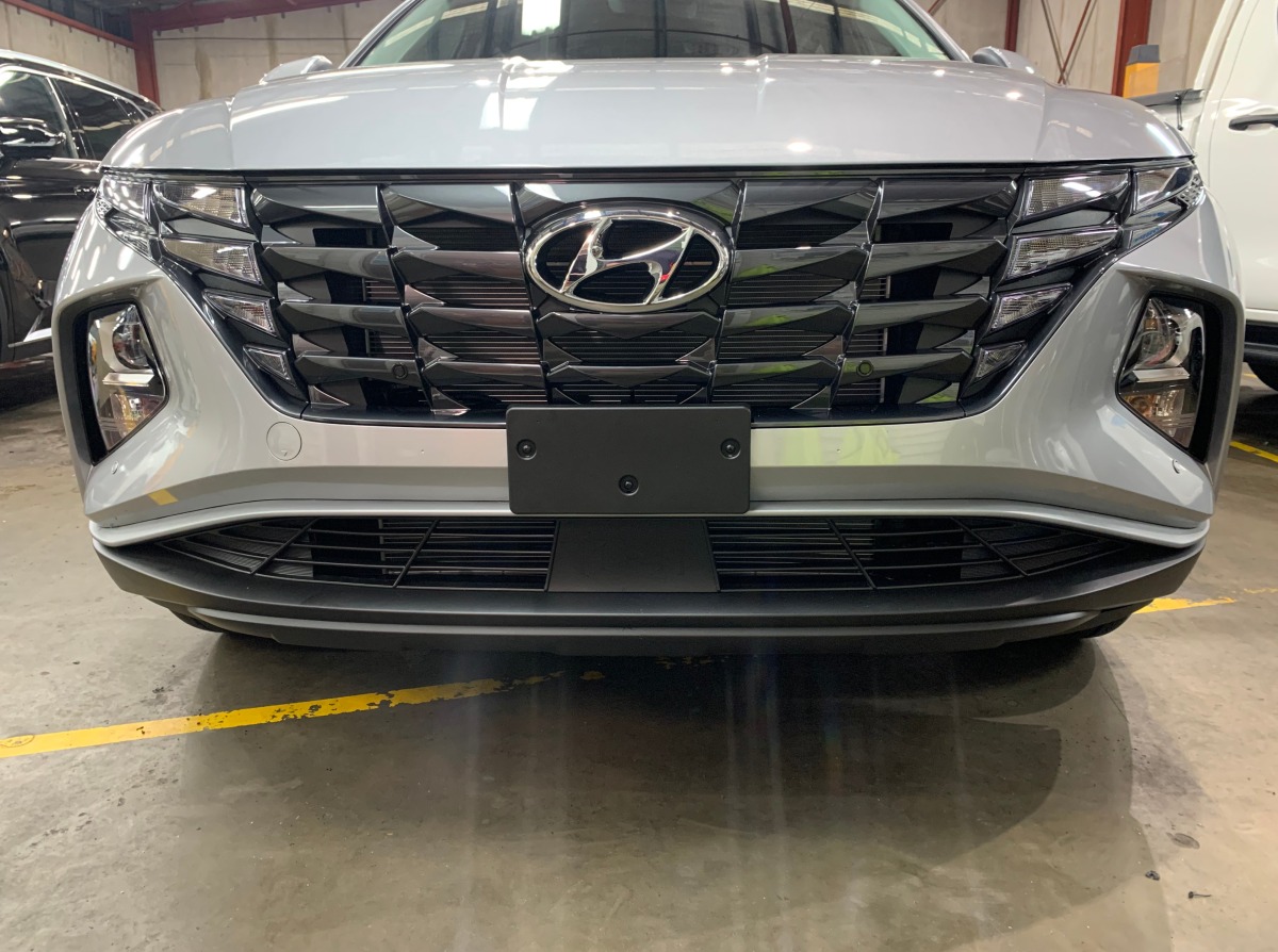 Tucson 2021 Front Parking Sensors Creative Installations