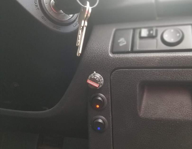 DMax 2017 REDARC Electric brake controller Creative Installations