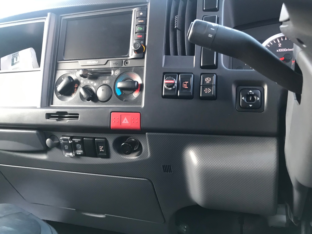 2019 REDARC Electric Brake Controller Creative Installations