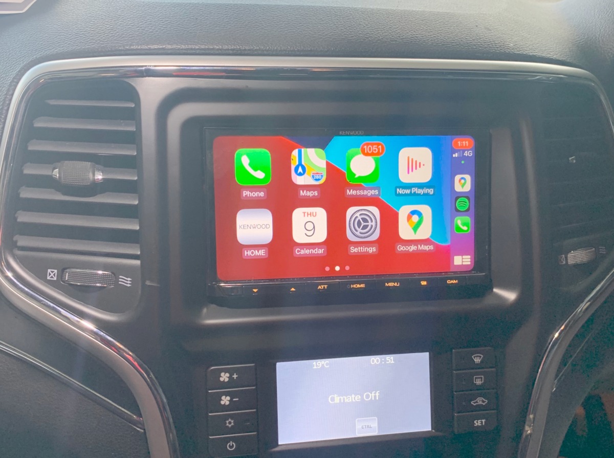 Grand Cherokee 2014 Kenwood DMX8520DABS Head Unit Creative Installations