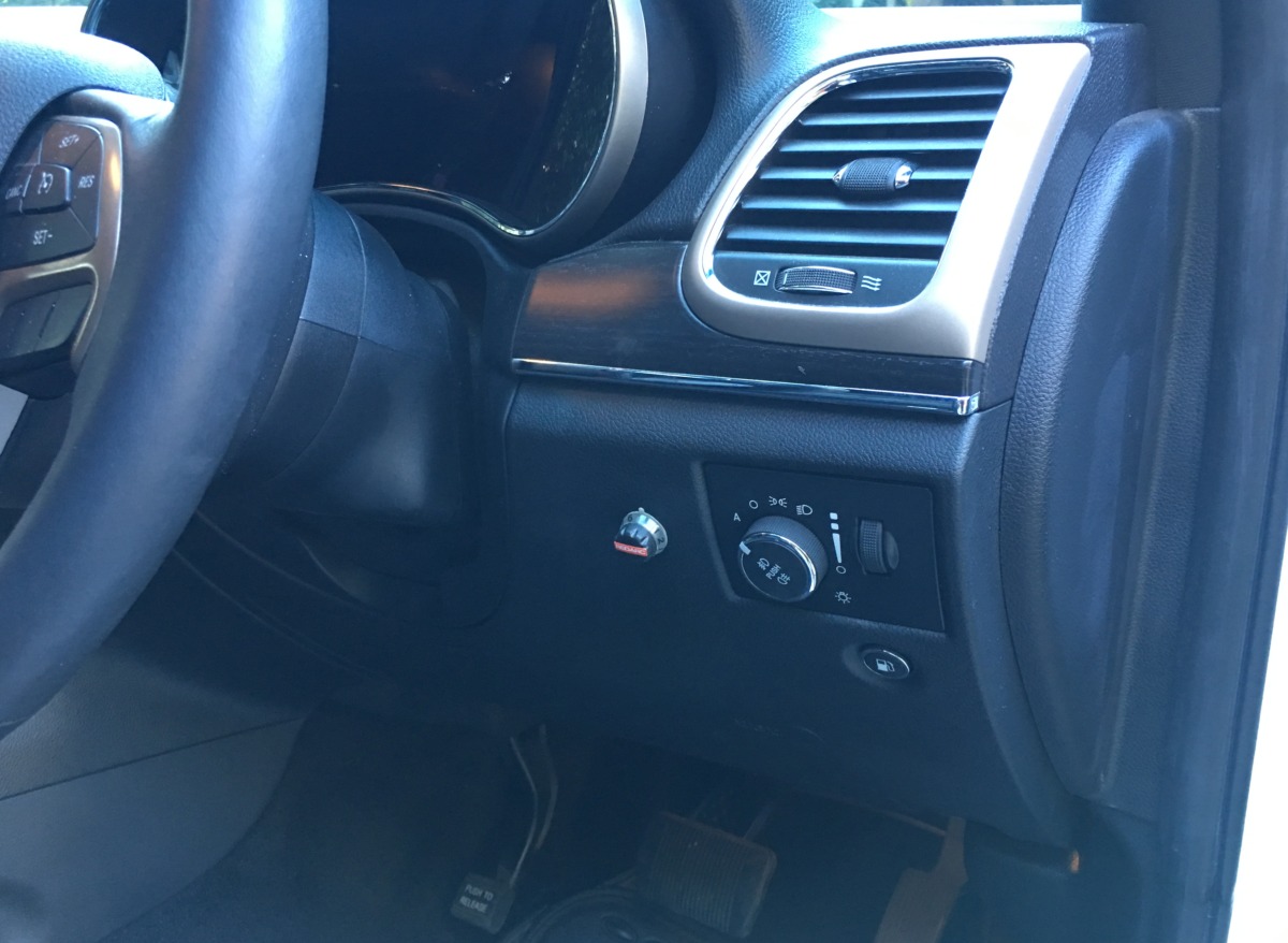 Grand Cherokee 2014 REDARC Electric Brake Controller Creative