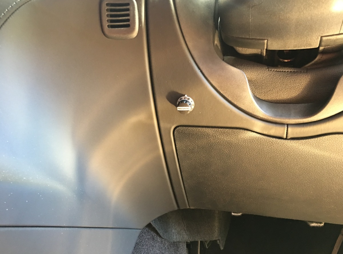 Grand Cherokee 2017 REDARC Electric Brake Controller | Creative Installations 2017 Jeep Grand Cherokee Trailer Brake Controller Installation