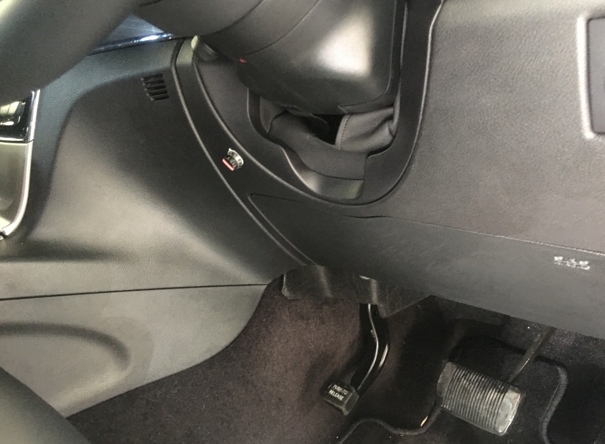 Grand Cherokee 2019 Redarc Electric Brake Controller