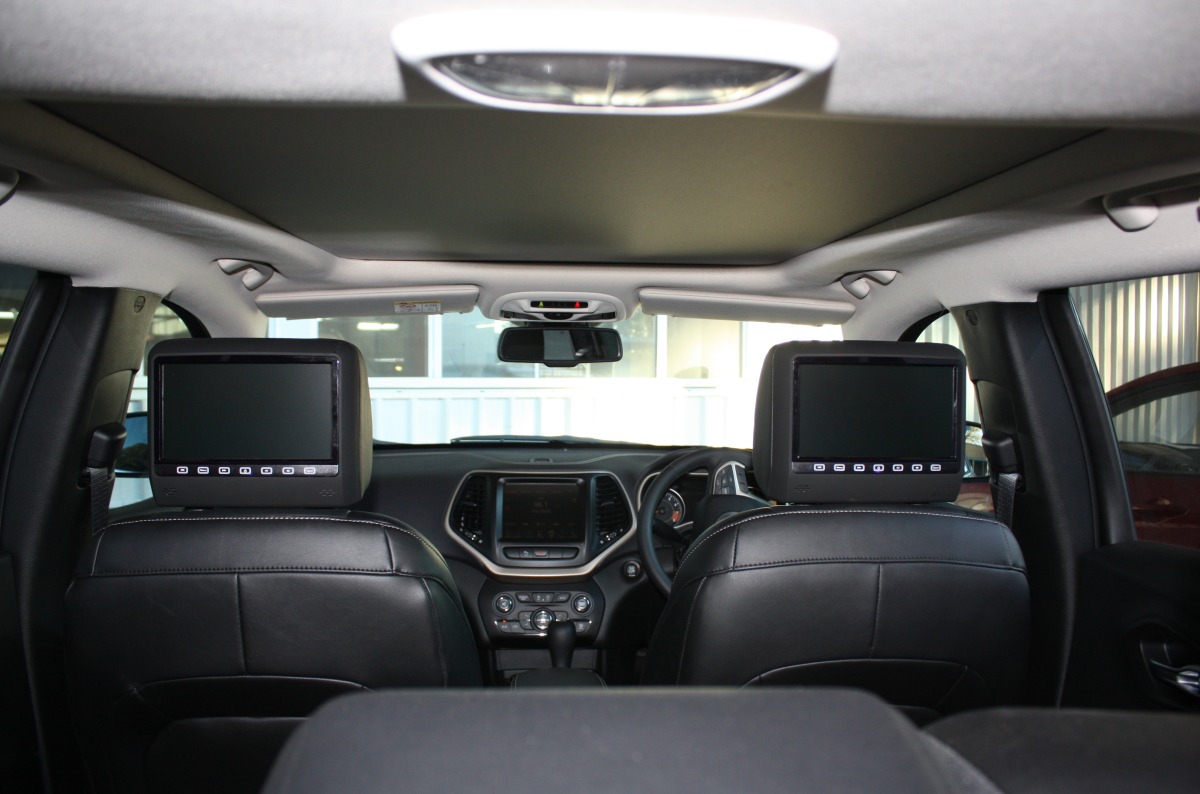 Grand Cherokee 2016 9" Headrest DVD Players Creative Installations