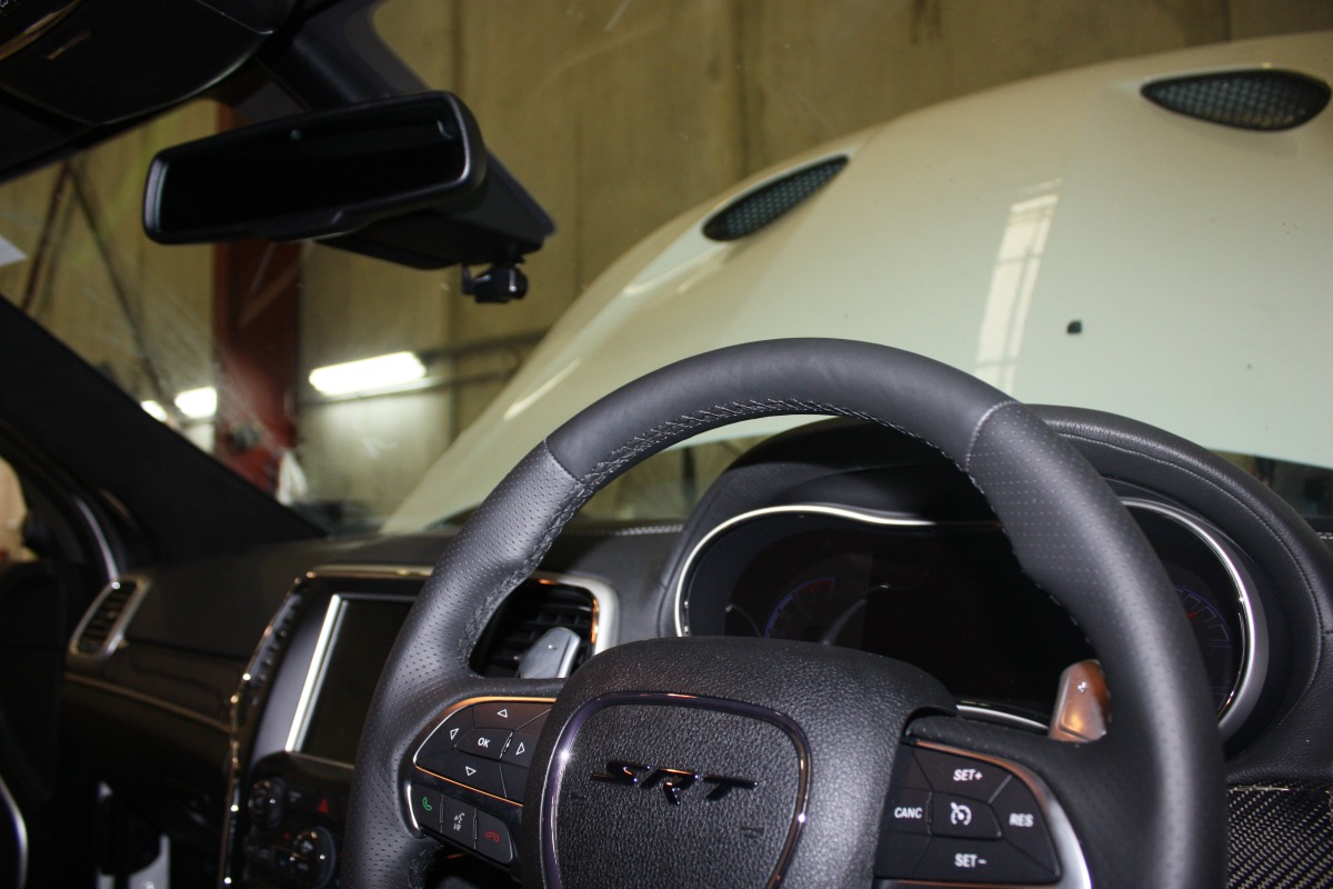 Grand Cherokee SRT 2016 eCELL Dash Cameras Creative Installations