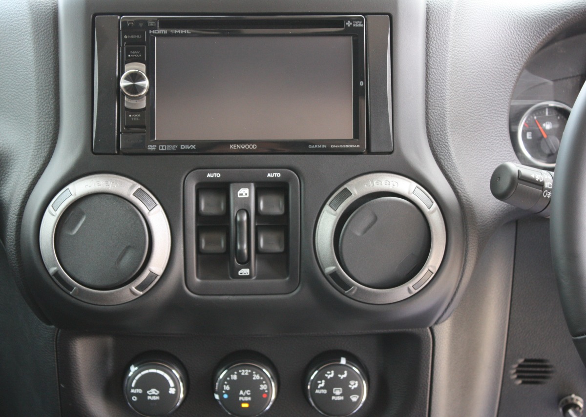 Wrangler 2015 Kenwood DNX5350DAB Sat Nav Creative Installations
