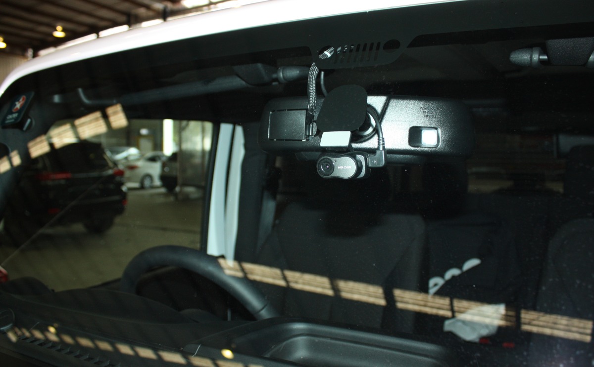 Wrangler 2016 eCELL Dash Cameras Creative Installations
