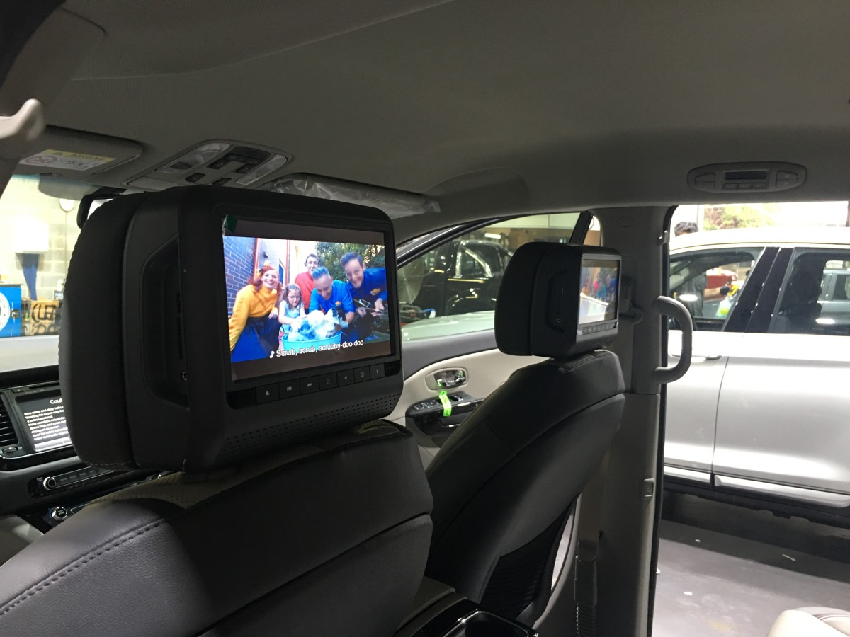 Carnival 2018 9" Headrest DVD Players Creative Installations