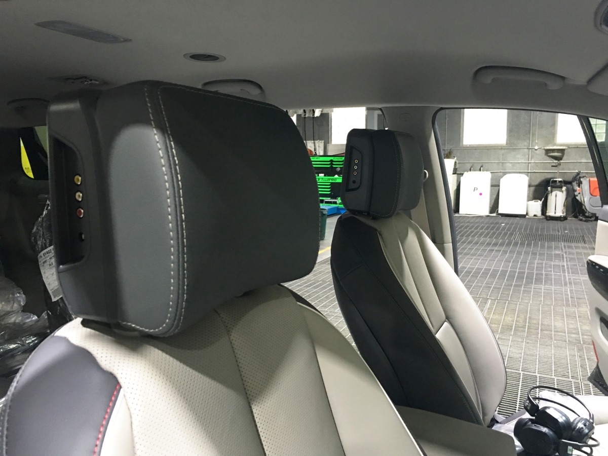 Carnival 2018 9" Headrest DVD Players Creative Installations