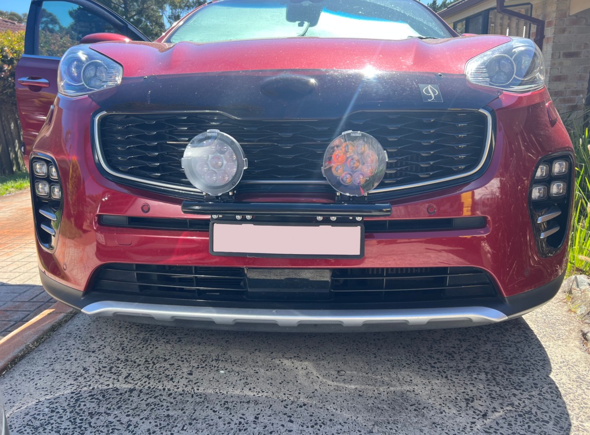 Sportage 2016 Thunder 9 LED Driving Lights Creative Installations