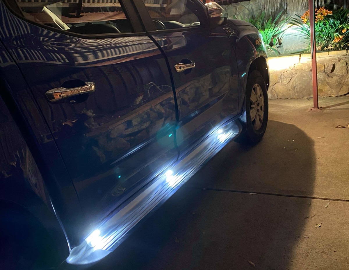 T60 2017 LED Side Step Lighting Creative Installations