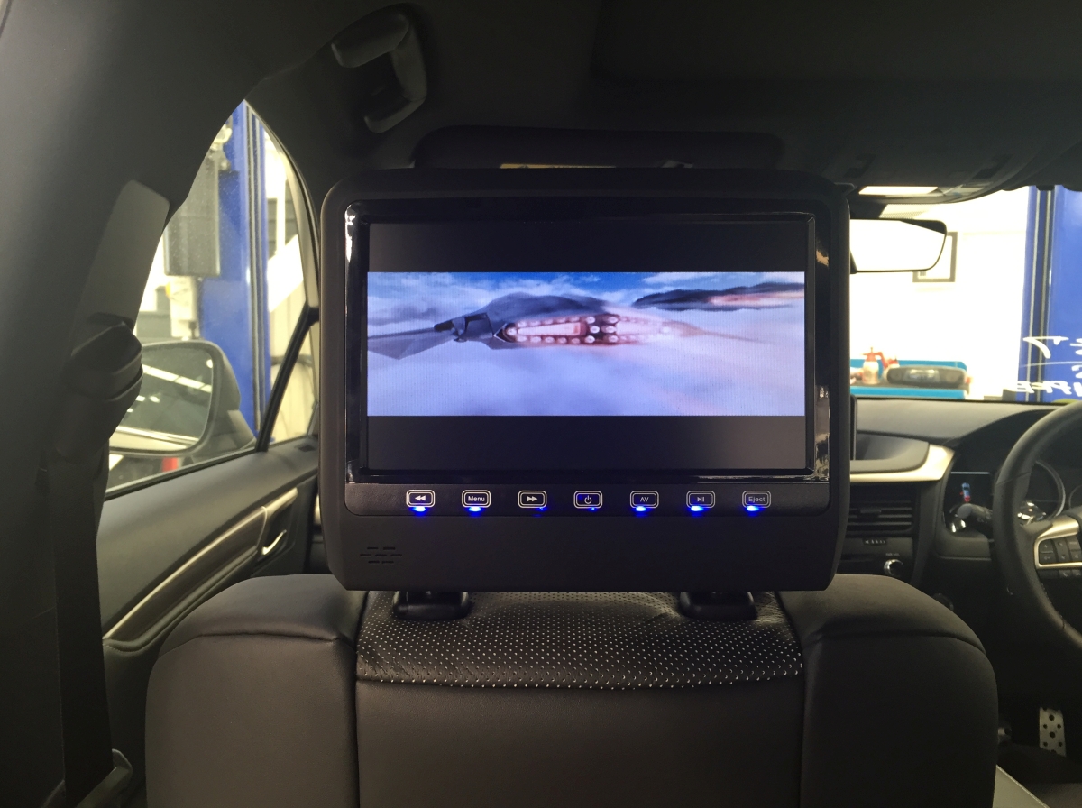 RX 350 9" Headrest DVD Players Creative Installations
