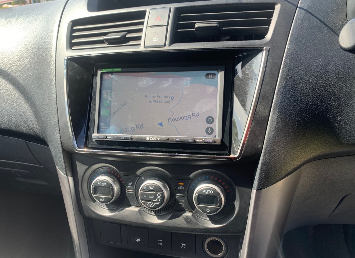 BT50 2018 Sony XAVAX3000 Head Unit Creative Installations