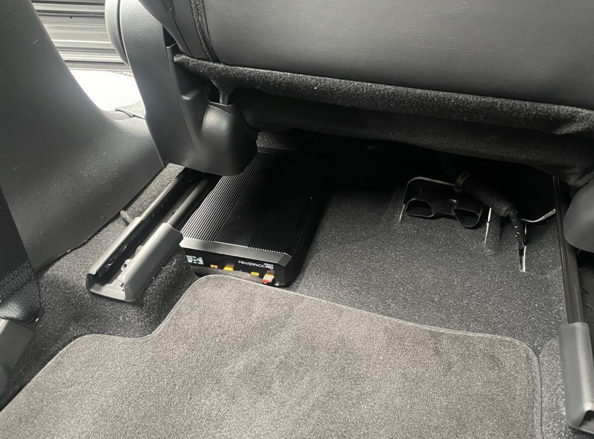 CX5 2022 IROAD PowerPack PRO12 Creative Installations