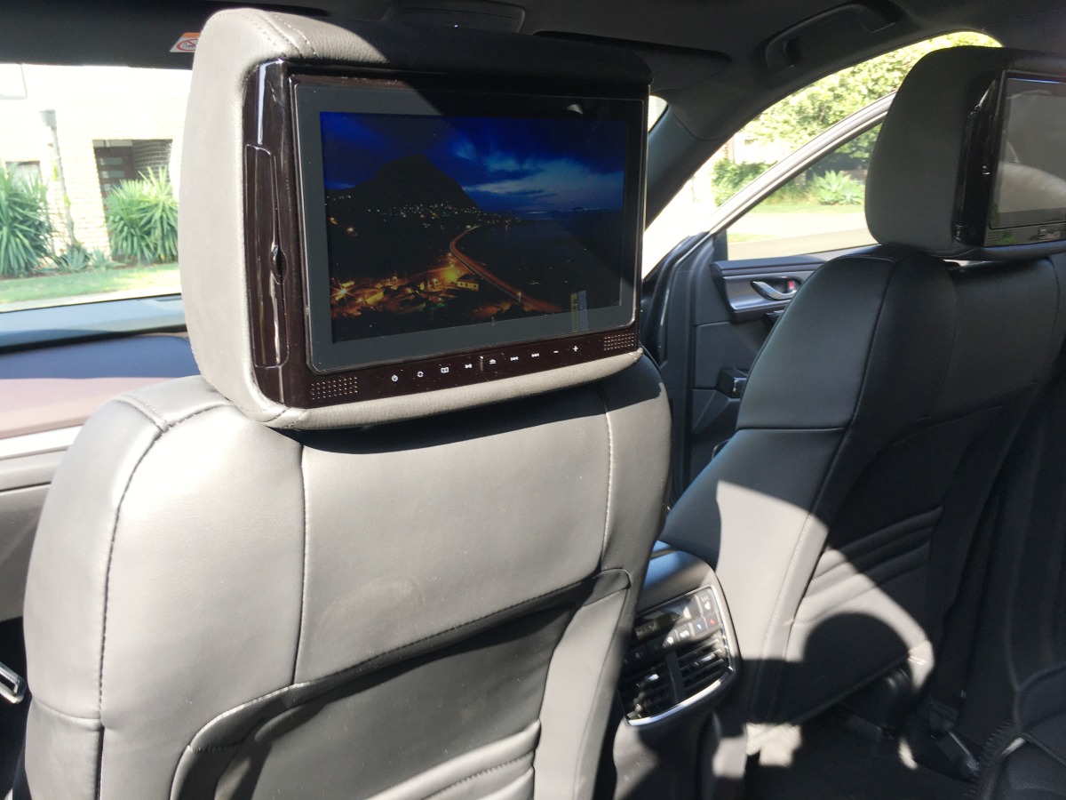 CX9 9" Headrest DVD Players Creative Installations