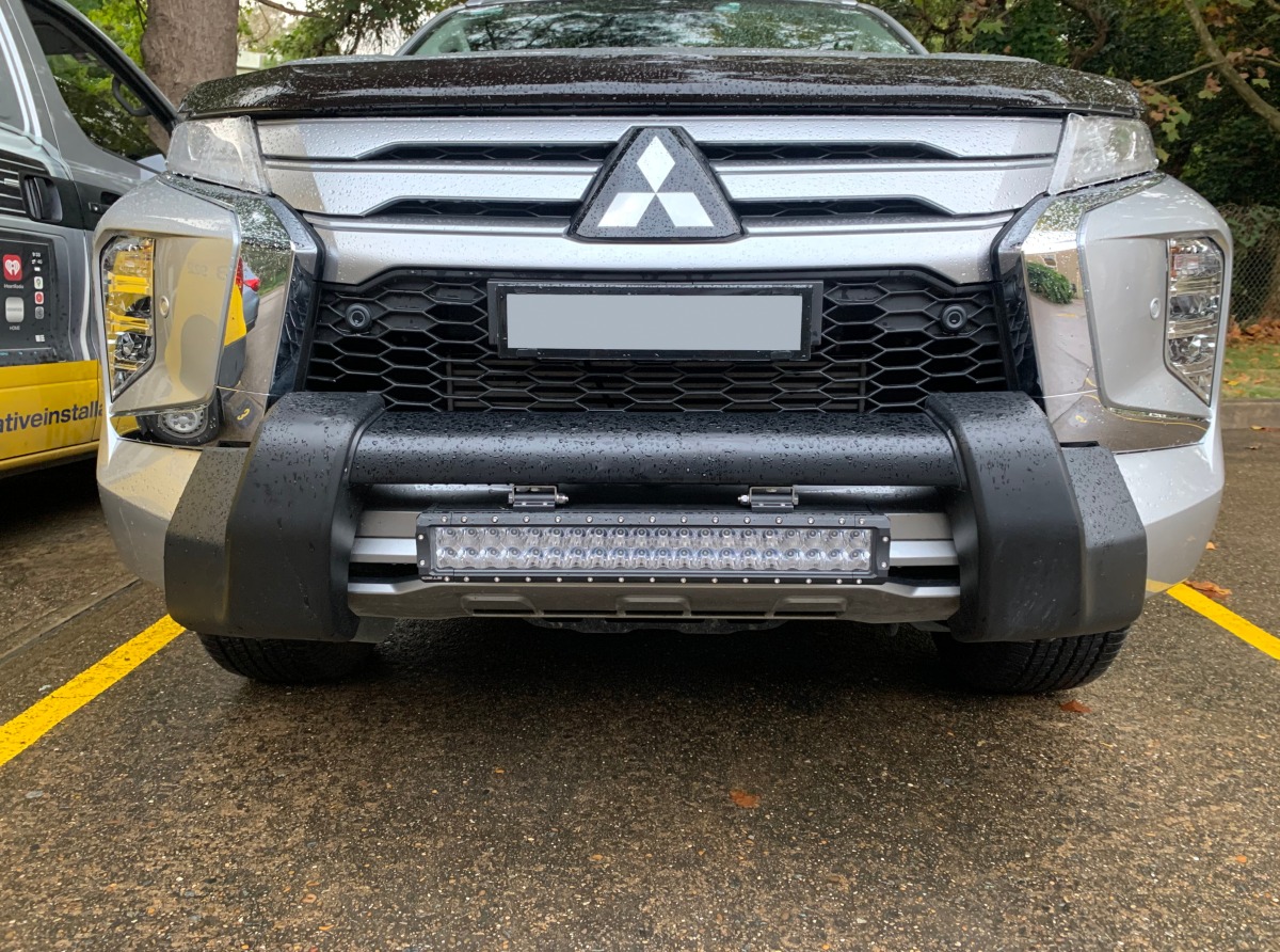 Pajero shop led bar