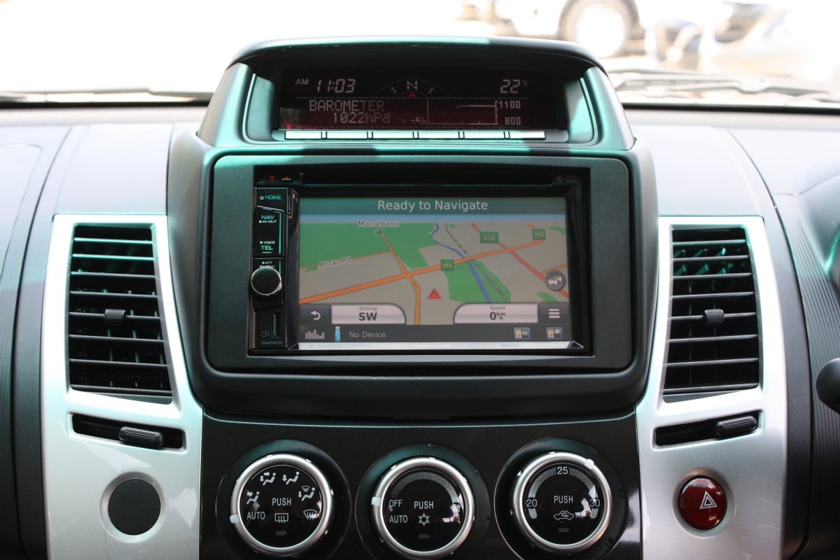 Challenger 2015 Kenwood DNX4150DAB Sat Nav Creative Installations