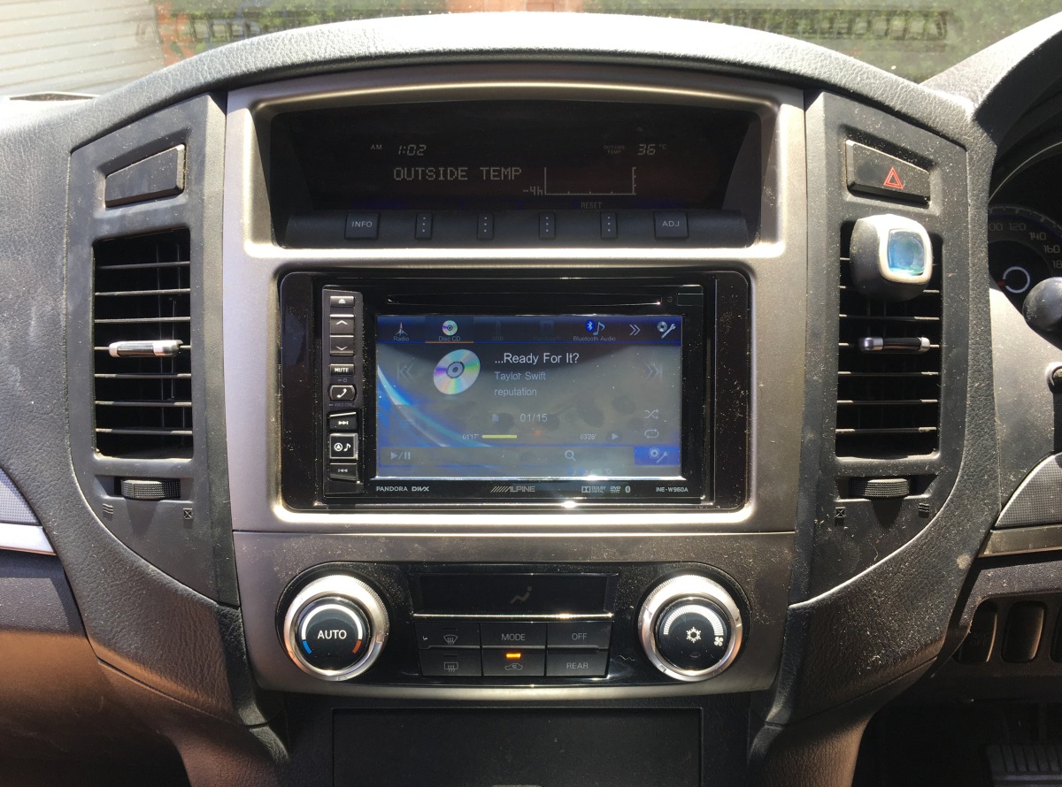 pajero navigation system