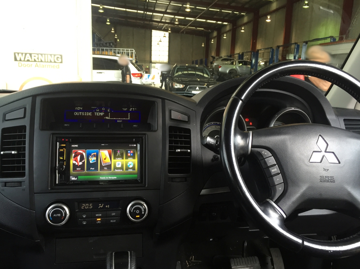 Pajero 2014 Kenwood DNX4150BT GPS Navigation System Creative