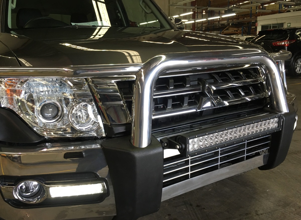 Pajero 2017 DB Link 22" Dual Row LED Light Bar Creative Installations
