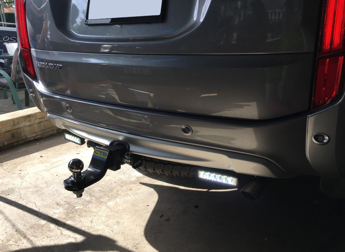 Pajero Sport 2019 Defend 6" LED Reverse Light Bars Creative Installations