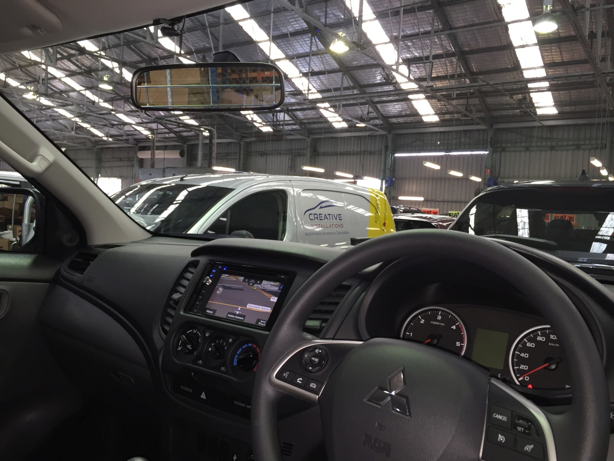 Triton 2016 Axis 1508NAV Sat Nav Creative Installations