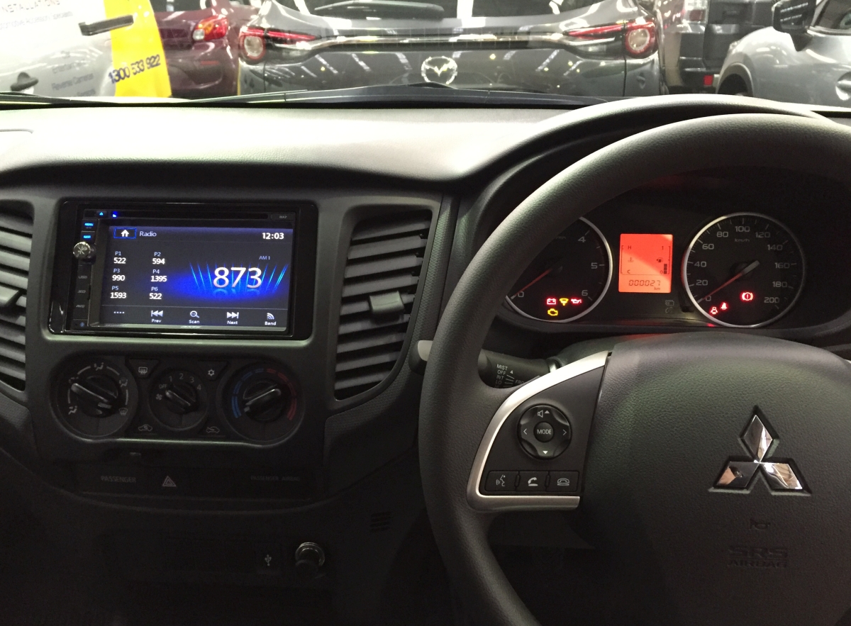 Triton 2016 Axis 1508NAV Sat Nav Creative Installations