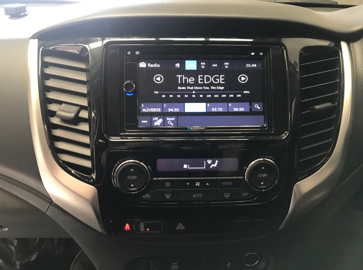 Triton 2017 Blaupunkt Cape Town 940 Sat Nav Creative Installations