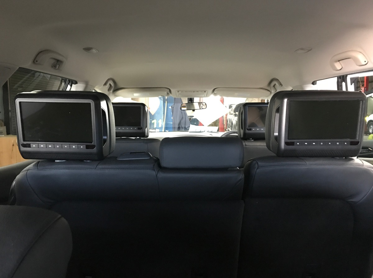 Pathfinder 2017 9" Headrest DVD Players Creative Installations