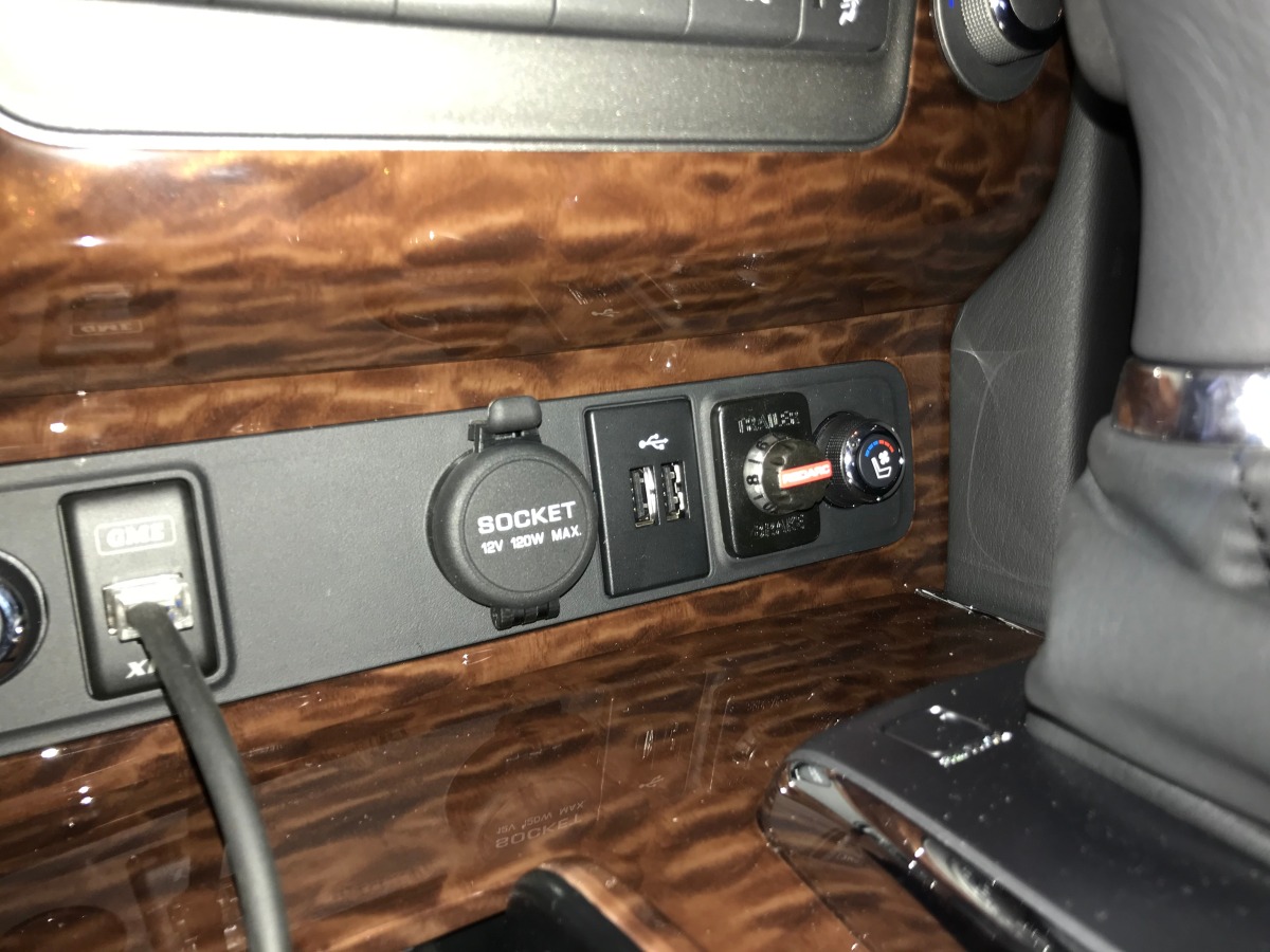 Patrol 2020 REDARC Electric Brake Controller Creative Installations