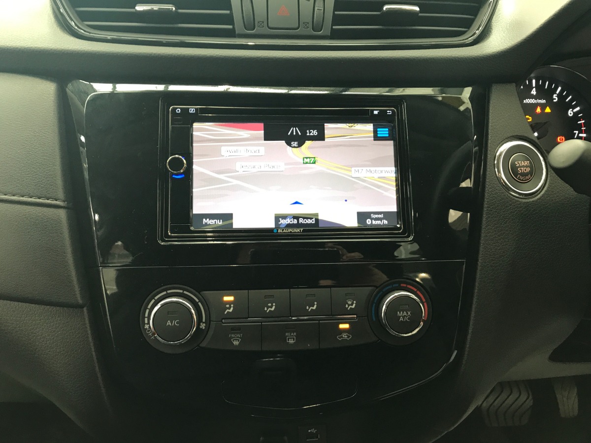 XTrail 2017 Blaupunkt Cape Town 940 Sat Nav Creative Installations