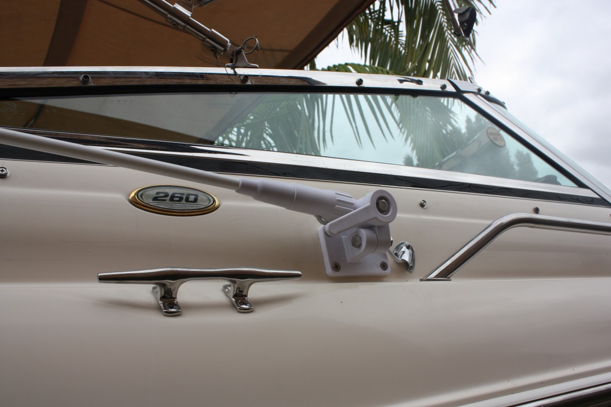 Sea Ray 260 Overnighter 2001 MFV8 VHF Marine Dipole Antenna Creative