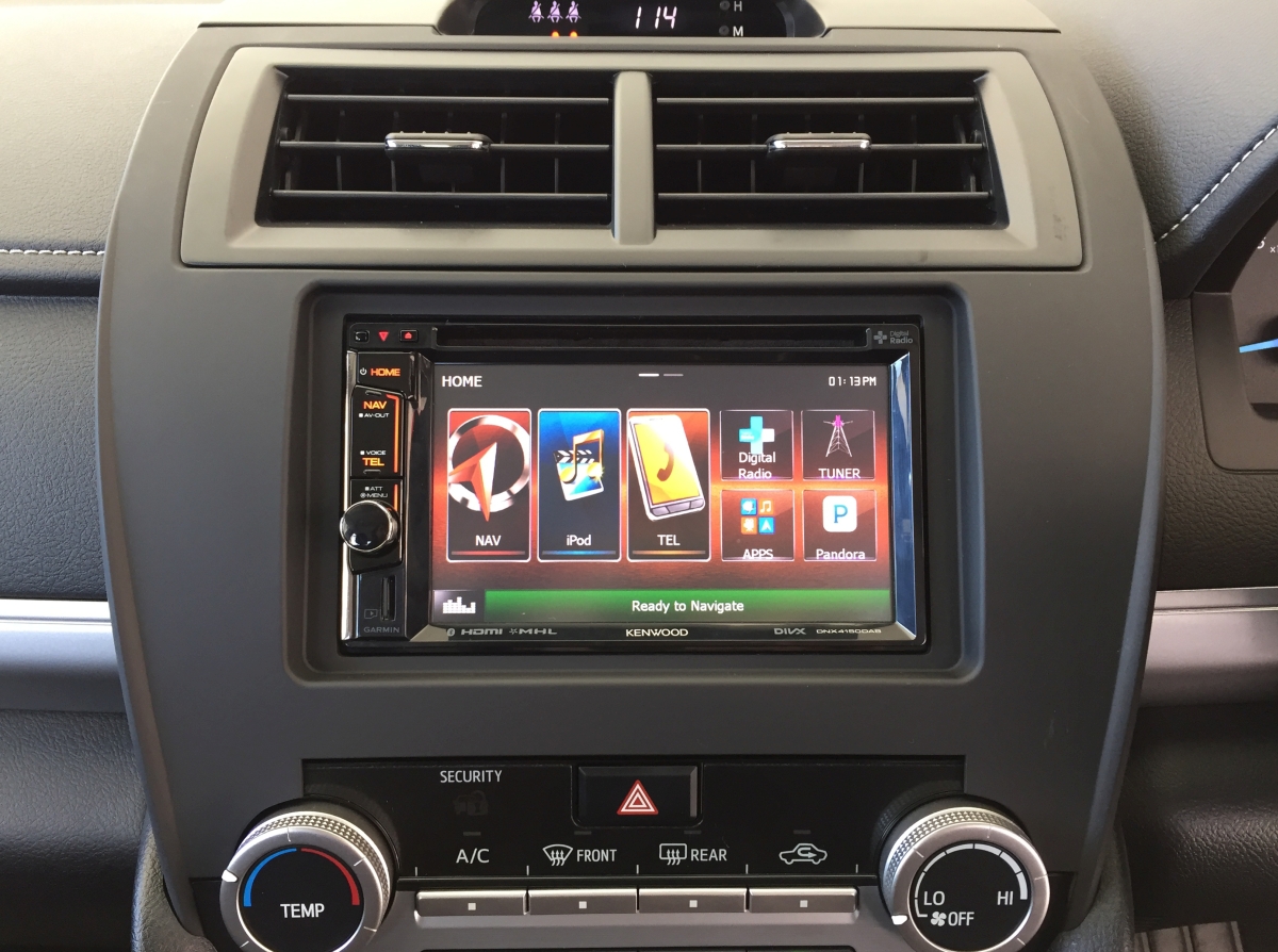 2015 toyota camry navigation system